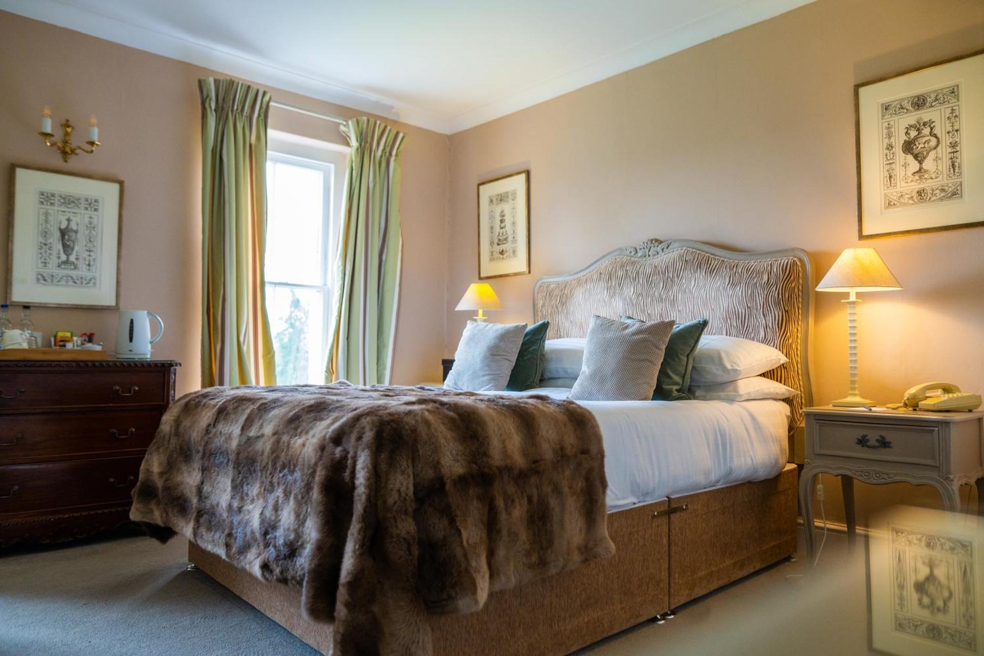 The Lake Country House Hotel & Spa Llangammarch Wells Exteriör bild