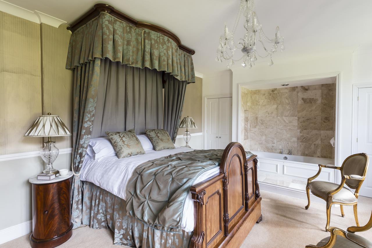 The Lake Country House Hotel & Spa Llangammarch Wells Exteriör bild