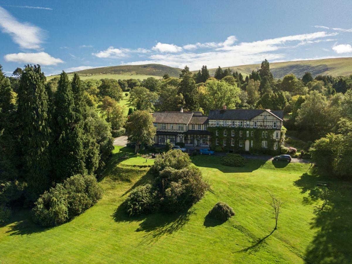 The Lake Country House Hotel & Spa Llangammarch Wells Exteriör bild