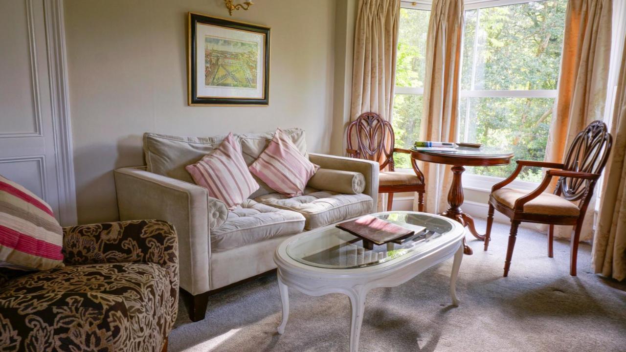 The Lake Country House Hotel & Spa Llangammarch Wells Exteriör bild